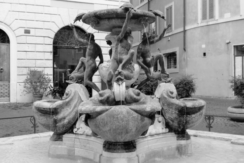 Fontana delle Tartarughe